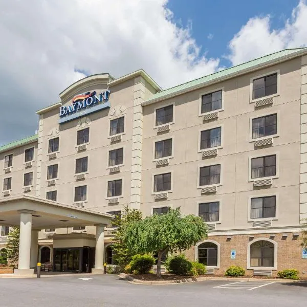 Baymont by Wyndham Asheville/Biltmore, hotell i Royal Pines
