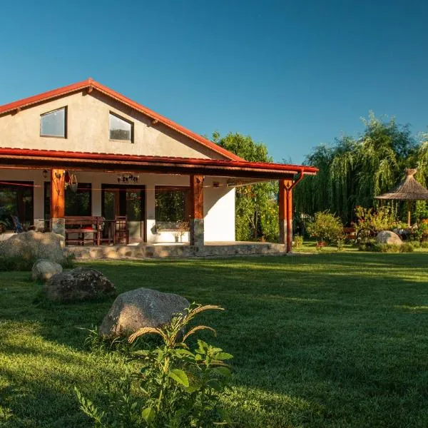 La Livada, hotel in Măcin