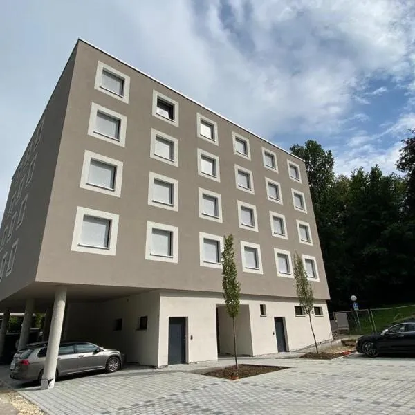 a2 HOTELS Wernau am Quadrium, hotel in Nabern