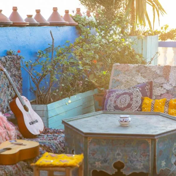The Lunar Surf House, hotel v destinaci Tamraght Ouzdar