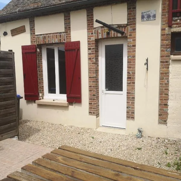Maisonnette La Bienvenue, hotel em Trainel