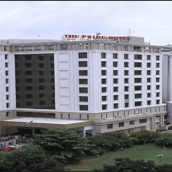 Pride Plaza Hotel, Ahmedabad, готель у місті Ахмедабад