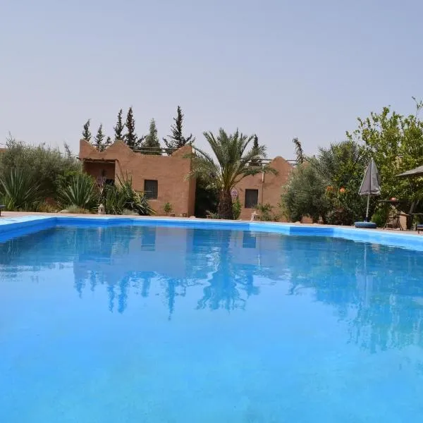 Maison d'hotes la tour de toile, hotel in Oulad Teima