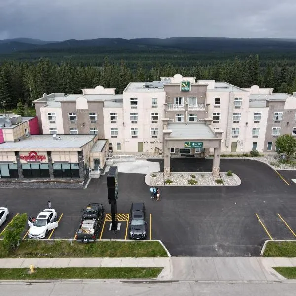 Quality Inn & Suites, hotel v destinácii Hinton