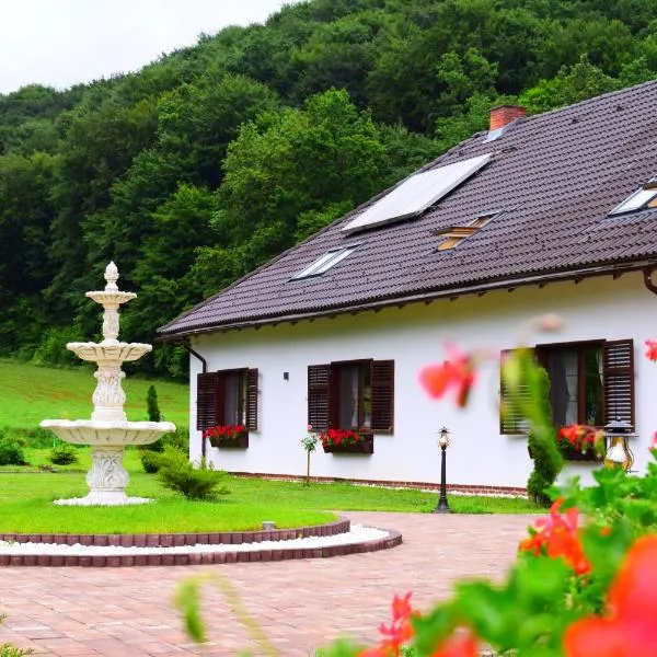 Domeniul Poiana Ursului, hotel in Dumbrăveni