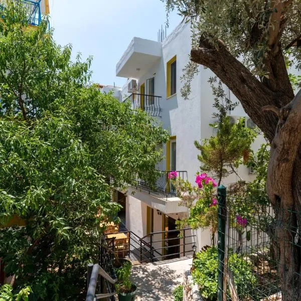 Holy Pansiyon, hotel in Antalya