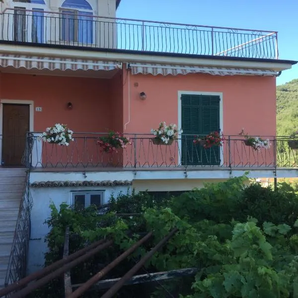 Casa vacanze Marì e Françe, hotel v destinácii Dolcedo