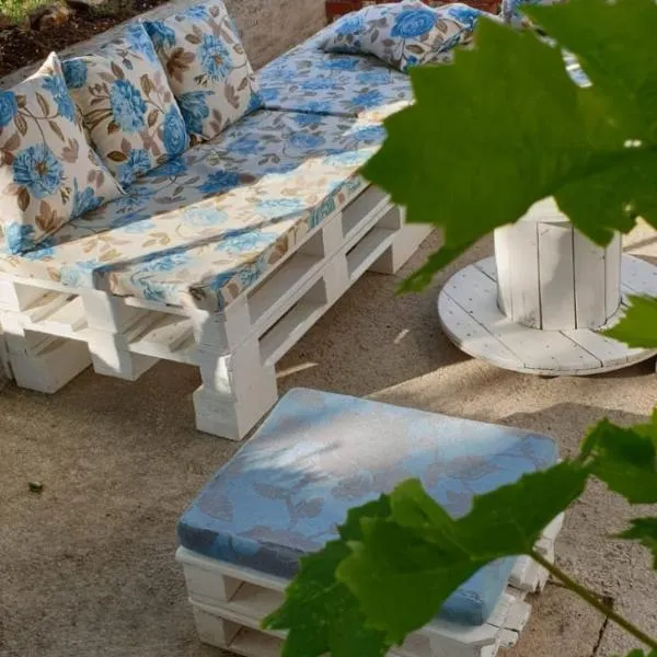 Apartments and Rooms Ivana, hotel v destinaci Krk