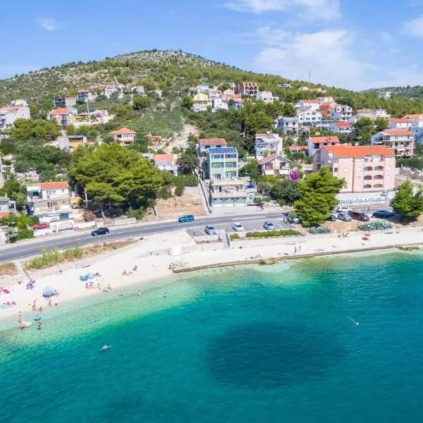 Villa Drago, hotel v Marine
