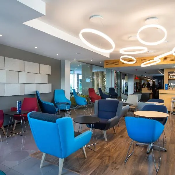 Holiday Inn Express Lisbon Airport by IHG, hotel in Lisbon