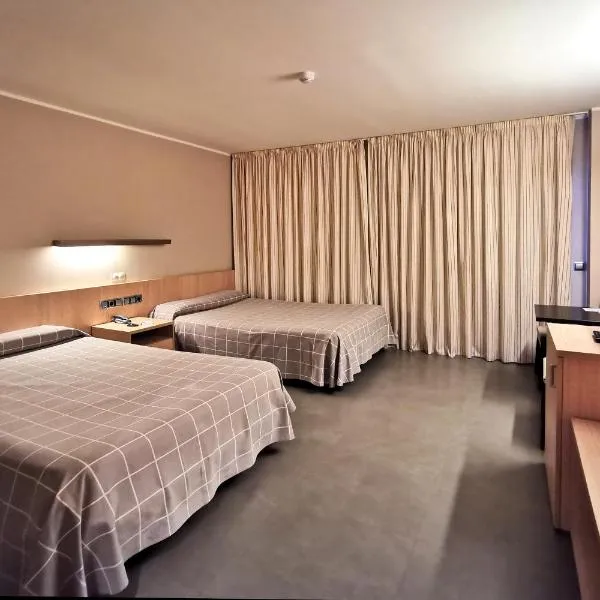 Hotel Acuazul, hotel in Peñíscola