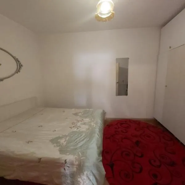 однокомнатная в центре, hotel in Odesa