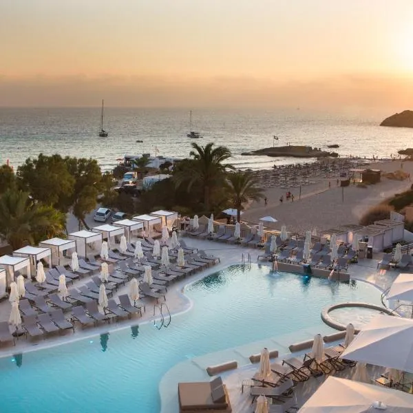 Insotel Tarida Beach Resort & SPA, hotel v destinácii Cala Tarida