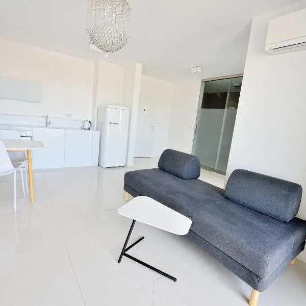City Center Aupark Apartment, hotel in Piešťany
