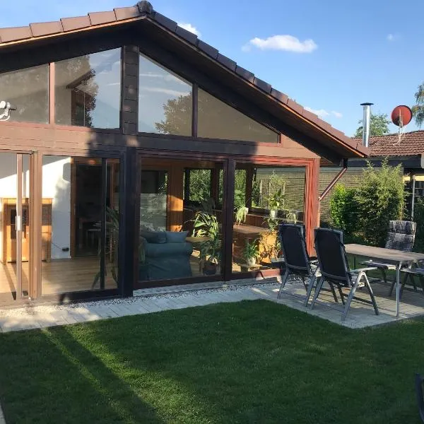Ferienhaus Garten Eden am Haddorfer See, hotel v destinaci Wettringen