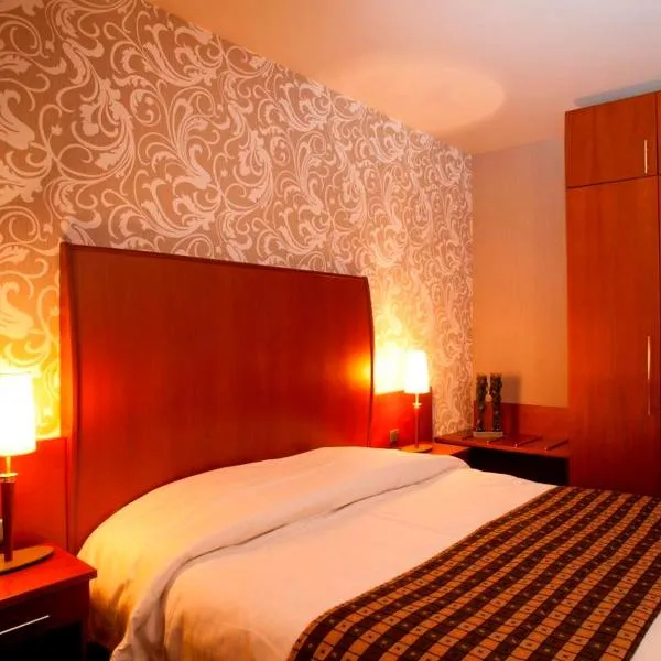 Hotel De Notelaer, hotel v destinaci Bornem