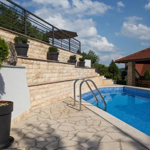 Apartment Mario, hotelli kohteessa Otočac
