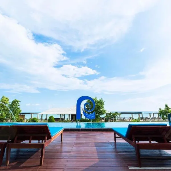 Royal Phala Cliff Beach Resort, hotel in Ban Huai Pla Kang