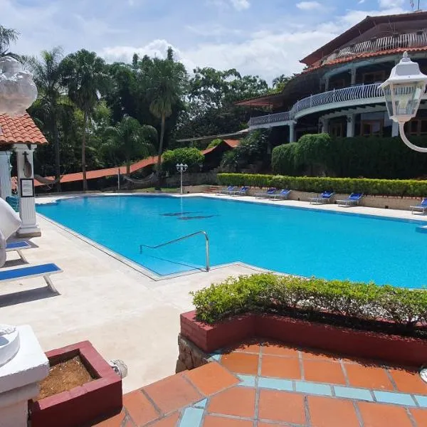 Hotel Martino Spa and Resort, hotel a Alajuela