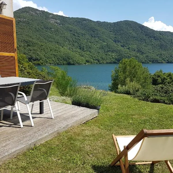 Côté Lac Tolla, hotel di Tolla