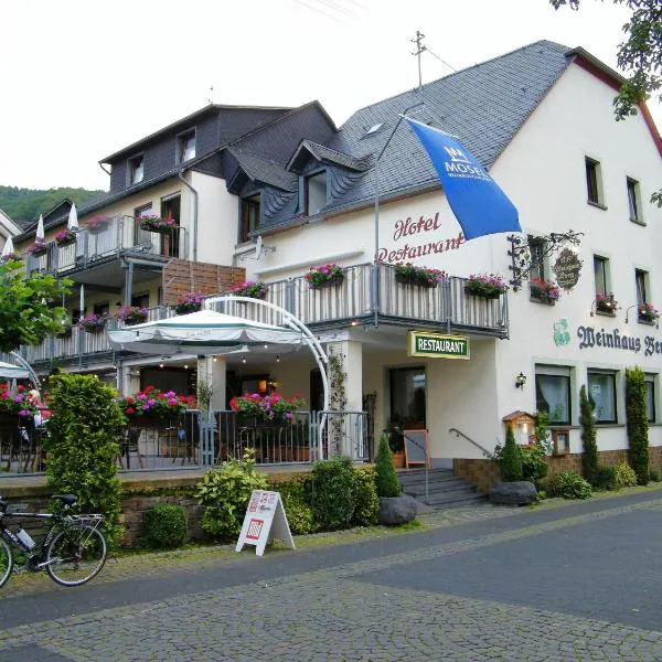 Weinhaus Berg, hotel v destinaci Bremm