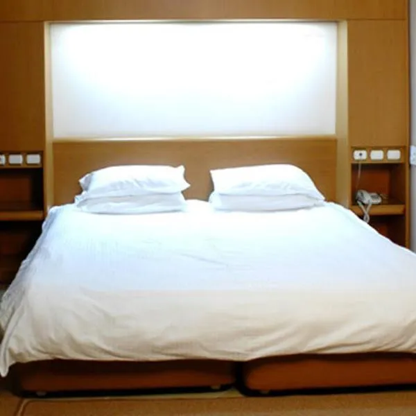 Katerina Hotel, hotel v destinaci Kozani