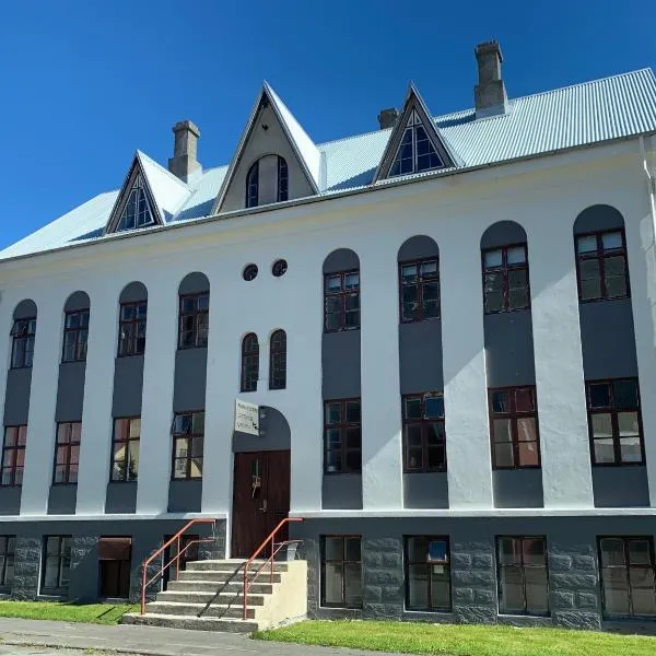 Mánagisting Guesthouse, hotell i Ísafjörður