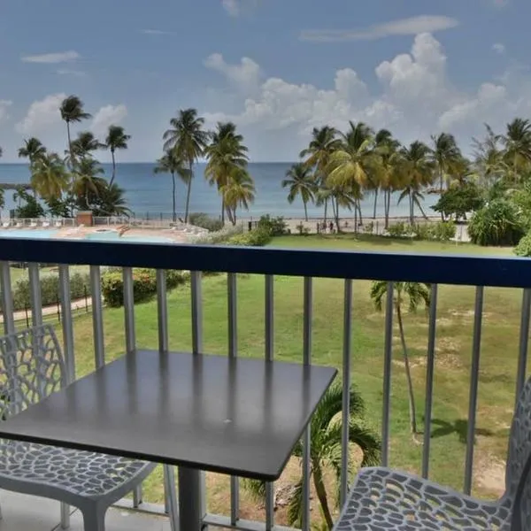 Studio vue mer Le Gosier sans coupure d'eau, hotel em Le Gosier