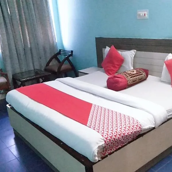 Hotel veersarthak residency, hotel in Agroha
