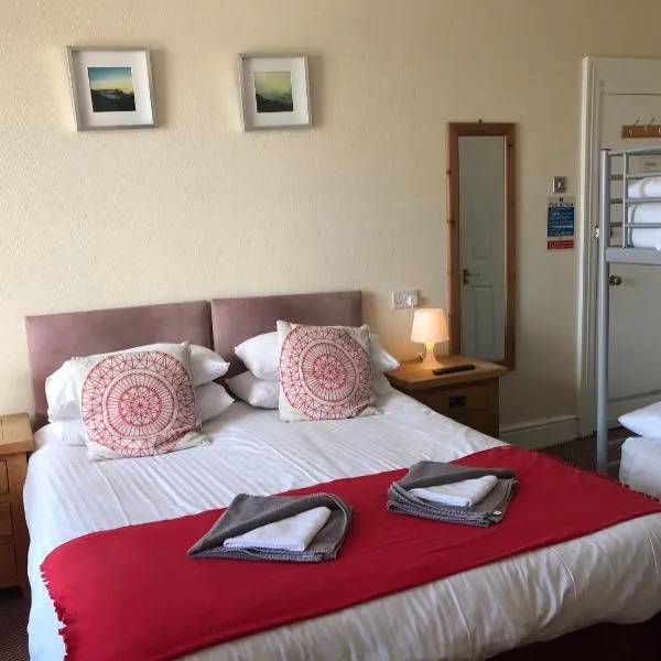 바머스에 위치한 호텔 Crystal House