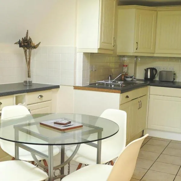 Basingstoke Apartments - Westlands House, City Centre, Home-From-Home, hotelli kohteessa Basingstoke