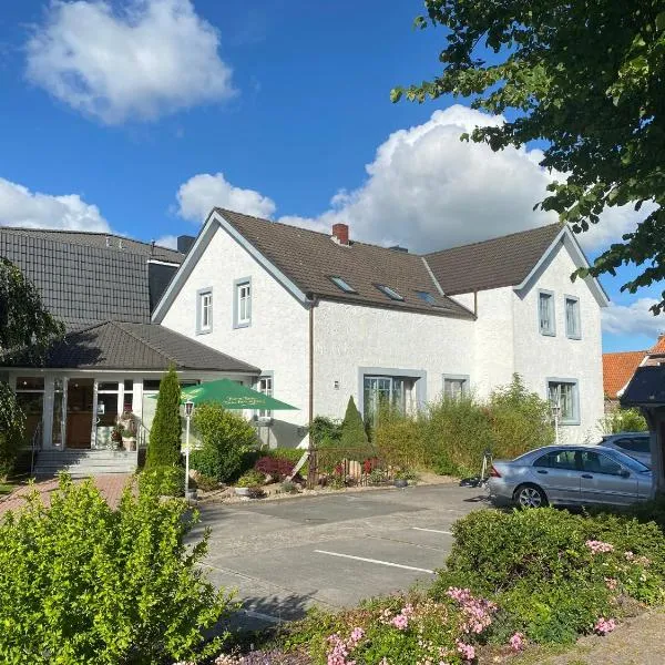 Hotel Herrlichkeit Dornum Janßen, hotel in Schweindorf