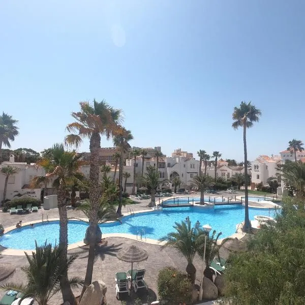 Apartamentos Golf Center, hotel in Roquetas de Mar