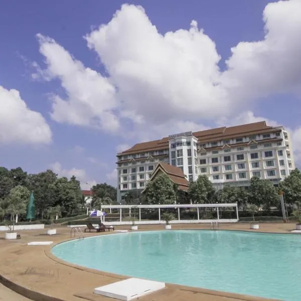 Arawan Riverside Hotel, hotel in Muang Phônthong