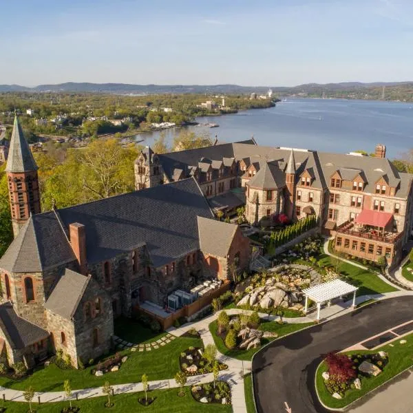 The Abbey Inn & Spa, hotel in Highland Falls