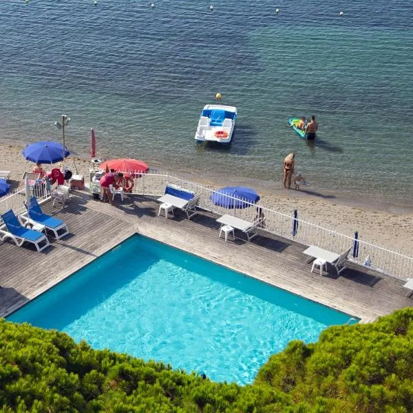 Hotel Mayola: San Bartolomeo al Mare'de bir otel