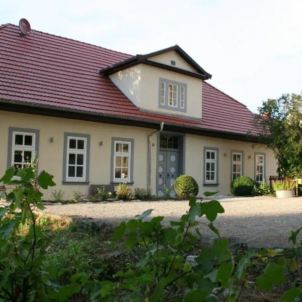 Haus Brunnenkunst, hotel v destinaci Arnstadt