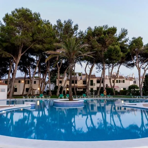Apartamentos Las Brisas I & II, hotel v destinaci Cala'n Bosch