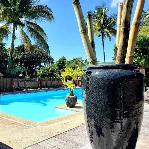 Les Bananes Vertes Ecolodges, hotel v destinaci Saint-Claude