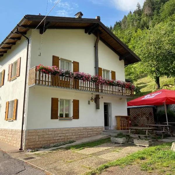 Casa Ortis, hotel v destinácii Paluzza