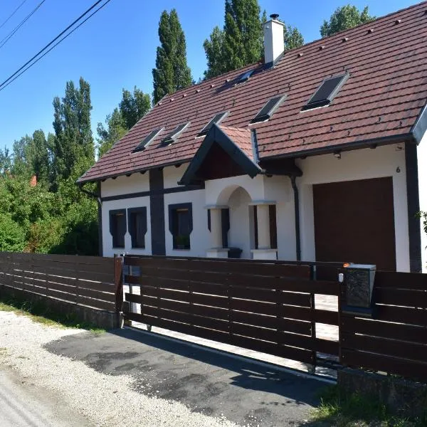 Sziget Vendégház, hotel in Lesencetomaj