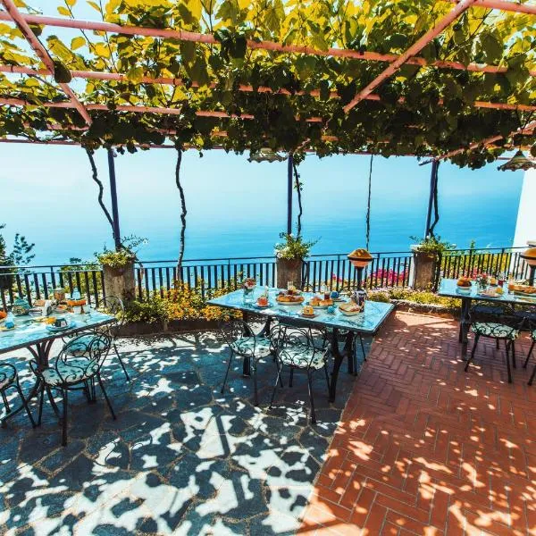 Roccia Fiorita, hotel a Furore