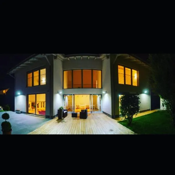 Wooden house, hotel a Montegrotto Terme