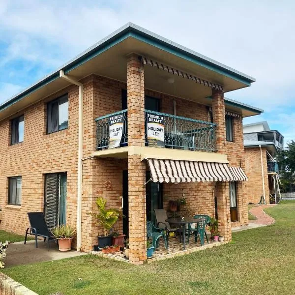 Cloud 8 on Welsby, hotel in Bongaree