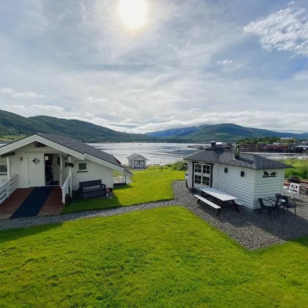 Visit Leif at Senja, hotel in Vangsvik