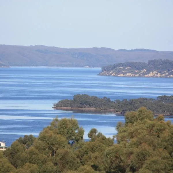 Harbour Lookout, hotel v destinaci Strahan