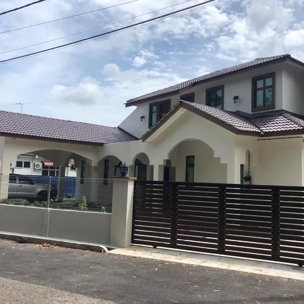 DV Villa @ Angsana Sari, hotelli kohteessa Sungai Petani