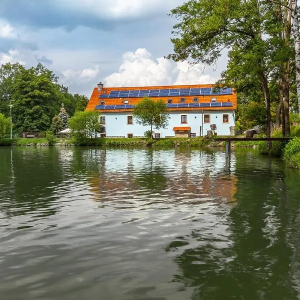 Penzion Bačalský mlýn, hotel en Morašice