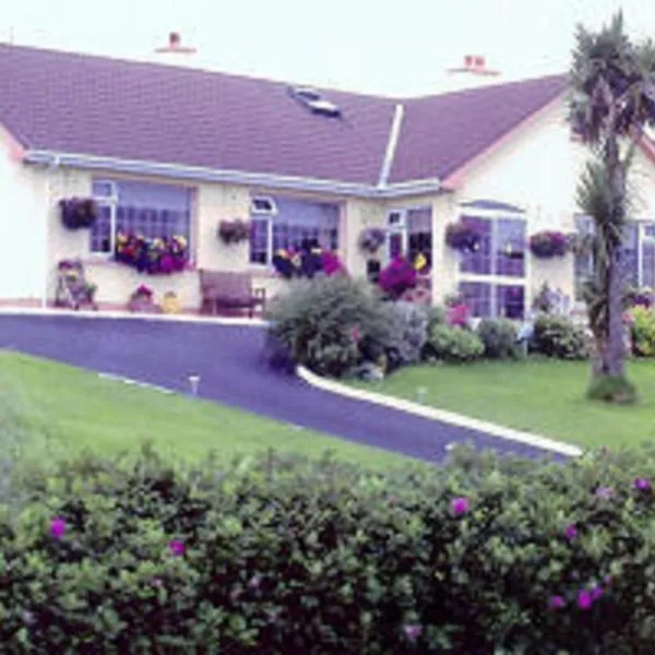 The Yellow Rose B&B, hotel v destinaci Ballina