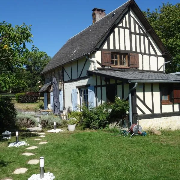 Le cottage du Coudray, gîte avec chalet sauna, hotel v destinaci La Fresnaie-Fayel